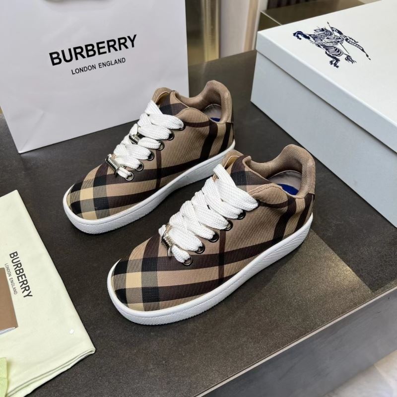 Burberry Low Shoes